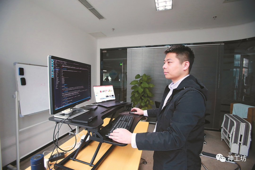 《新華日?qǐng)?bào)》｜“神威·太湖之光”：頂天立地，邁向“更大宇宙”的圖4