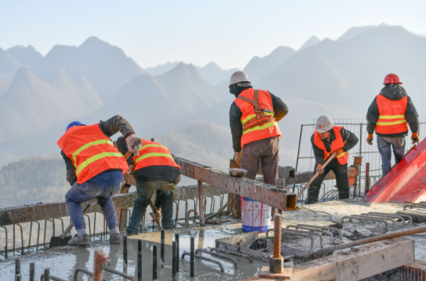 ǭ����һ���缶���ź������������ٹ�·Ԥ��6��ͨ��