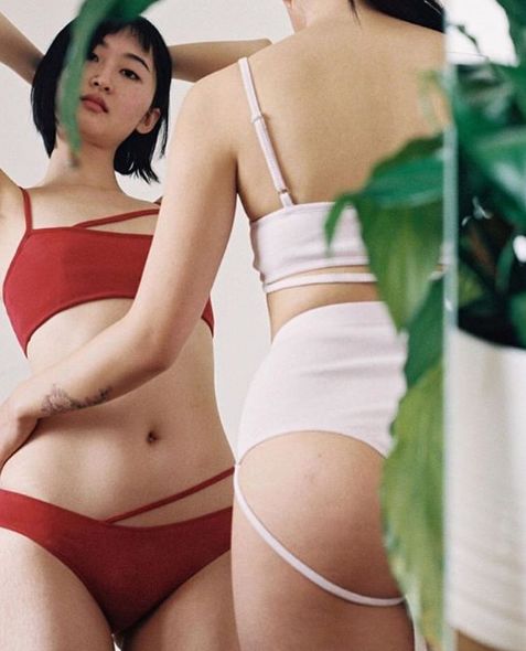 為什麼平胸的美麗這麼多人追捧？看這些品牌就知道了。