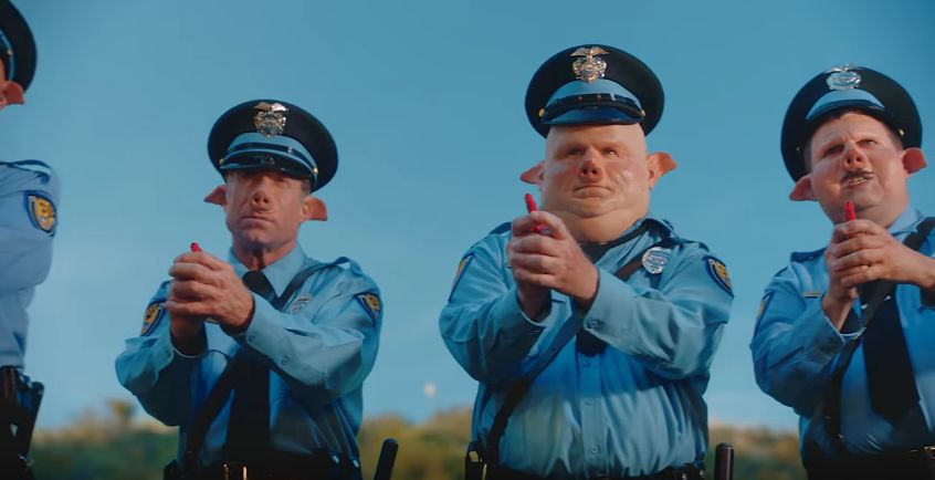 Babushka Boi | A$AP ROCKY 的最新 MV，可不只有瑞典八卦。