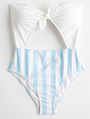 怎麼都拍不出 IG 上的泳裝美照？我看你是不會買泳衣！