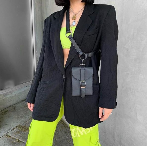 解鎖夏季穿搭新思路，這裡有一份時髦色彩教科書