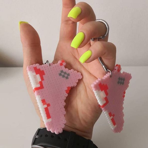 解鎖夏季穿搭新思路，這裡有一份時髦色彩教科書