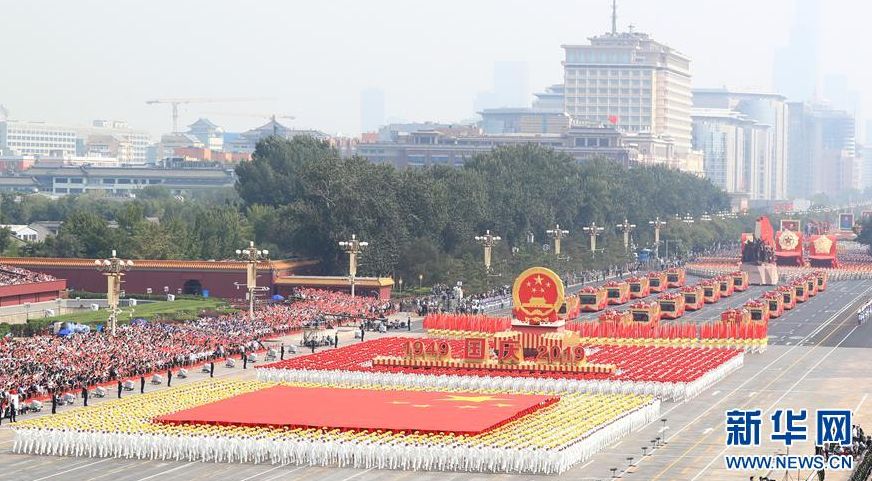 དཀར་མཛེས་ཁུལ་གྱི་མི་རིགས་སོ་སོའི་གཞོན་ནུ་ཚོས་མེས་རྒྱལ་ལ་སྨོན་འདུན་ཞུས།