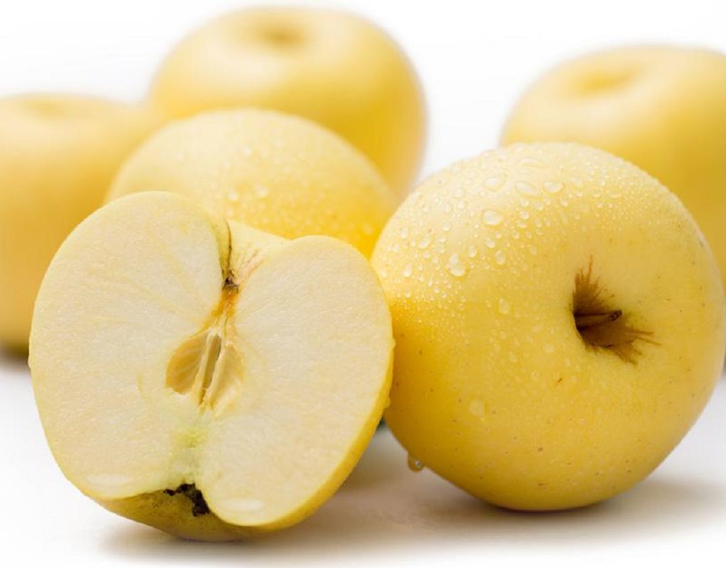 这款苹果奶油色的外表显得很低调,但一凑近,馥郁的苹果香扑鼻而来