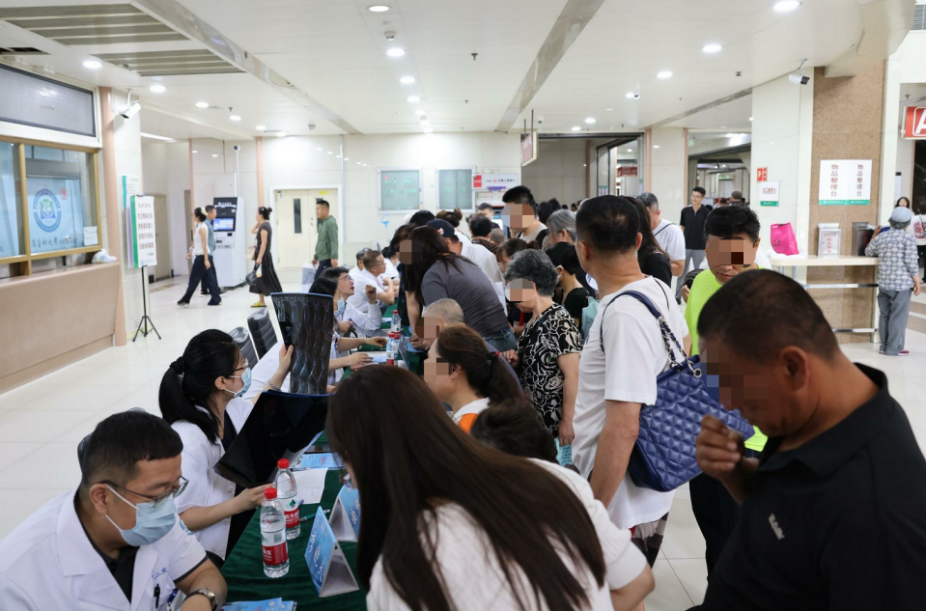 联磁共振是什么哈医大二院神经内科第一党支部联合磁共振党支部开展义诊活动_https://www.jmylbn.com_新闻资讯_第13张