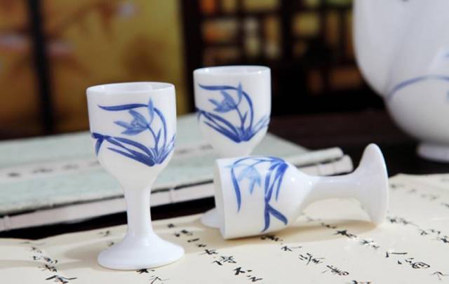 他们的“流芳百世”，与喝酒密切相关