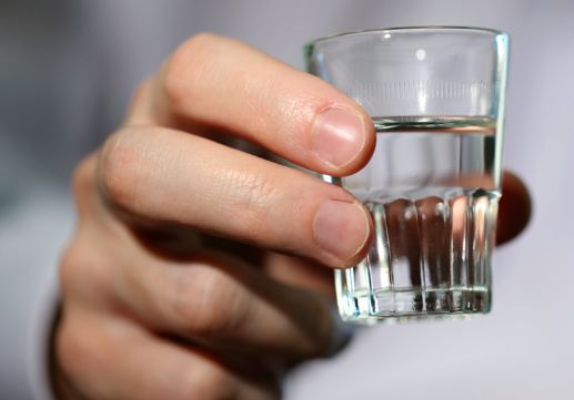 为什么你喝了这么多白酒，却依然分辨不出好坏