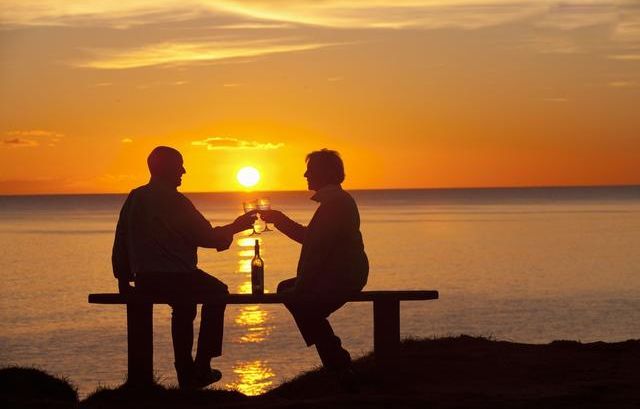 喝酒讲究感觉，和谁在一起喝酒，真的很重要！