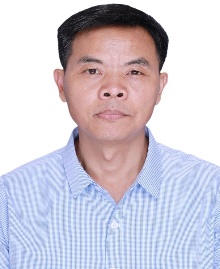 欢庆七一唐伟守护好群众的绿水青山