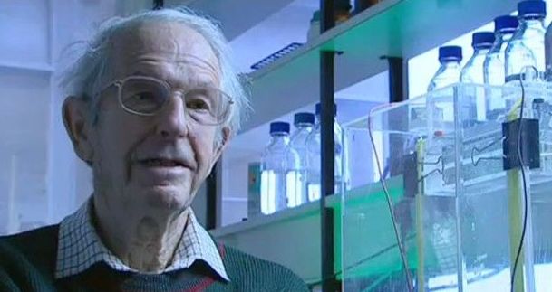 "基因组学之父"frederick sanger的确是赞成前半句话的,他认为99%>1%