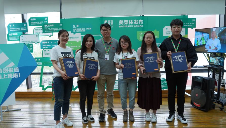 彩虹是什么意思啊_彩虹大陆是彩虹岛手游吗_风雨彩虹铿锵玫瑰意思