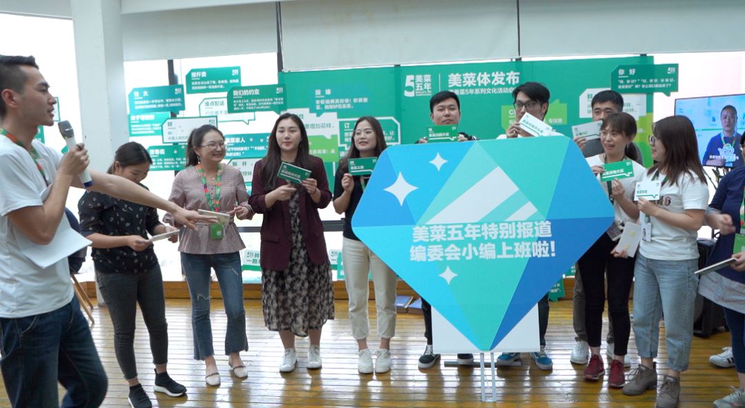 彩虹大陆是彩虹岛手游吗_风雨彩虹铿锵玫瑰意思_彩虹是什么意思啊