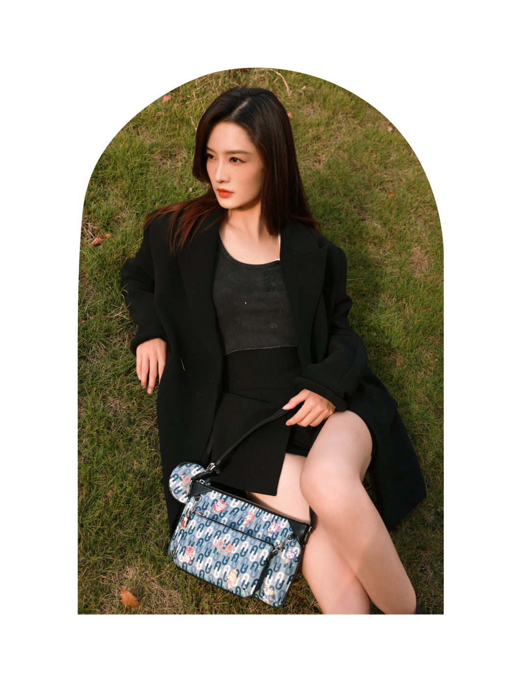 furla芙拉集合啦随品牌代言人李沁穿梭动森世界