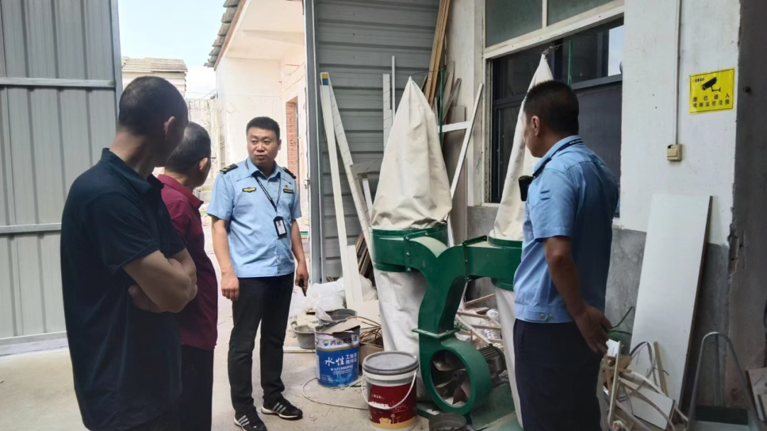 鞘材是什么县区丨市生态环境局上蔡分局环保“利剑”出鞘 筑牢木材加工行业绿色防线_https://www.jmylbn.com_新闻资讯_第2张