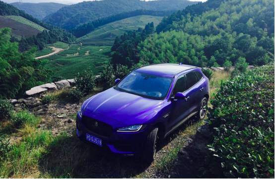 芯”心十足，试驾新一代捷豹F-PACE