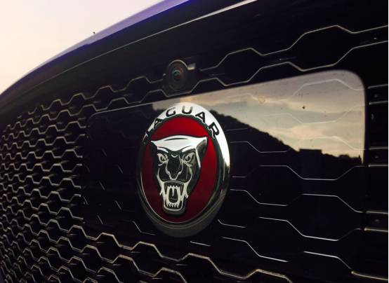 芯”心十足，试驾新一代捷豹F-PACE