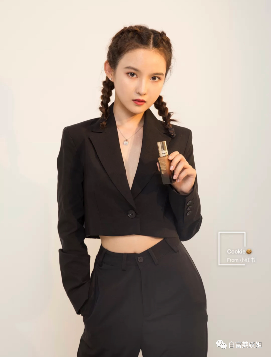 【美女】唯一高调炫富不被骂的富二代，网友对她咋这么好？（组图） - 52