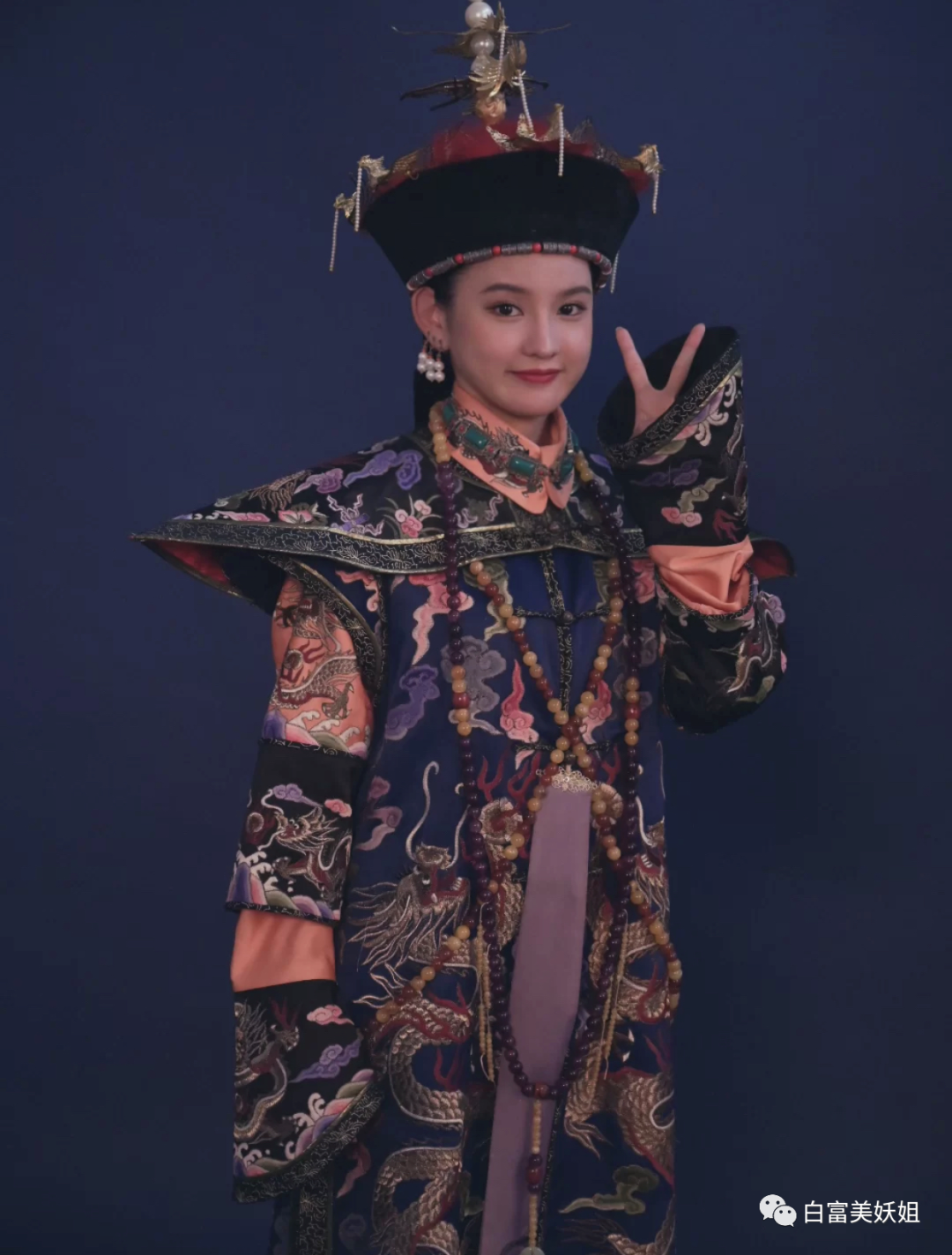 【美女】唯一高调炫富不被骂的富二代，网友对她咋这么好？（组图） - 3