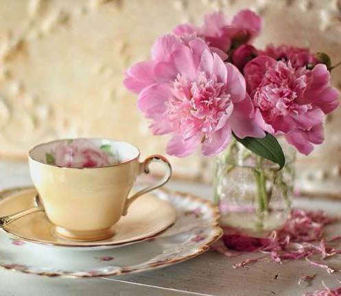 揭秘侍寝乾隆28年的香妃 为何没有怀孕生子?!