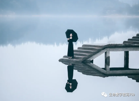 手掌手相图解大全男_手掌图算命男_手掌痣相图解男
