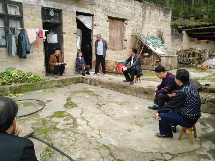 齐心协力补短板 脱贫路上再攻坚