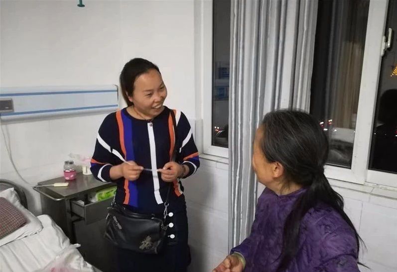 玉屏这个帮扶干部是我女儿