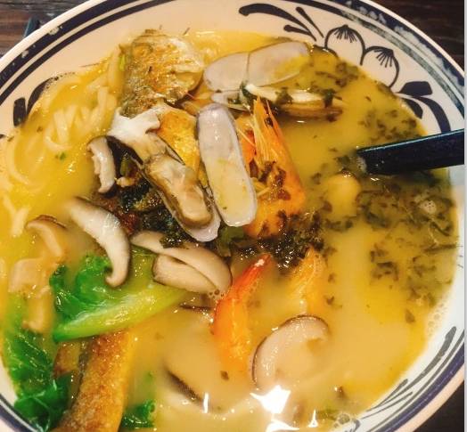 魔都这7碗让人口水乱流的销魂海鲜面,你吃过几碗?