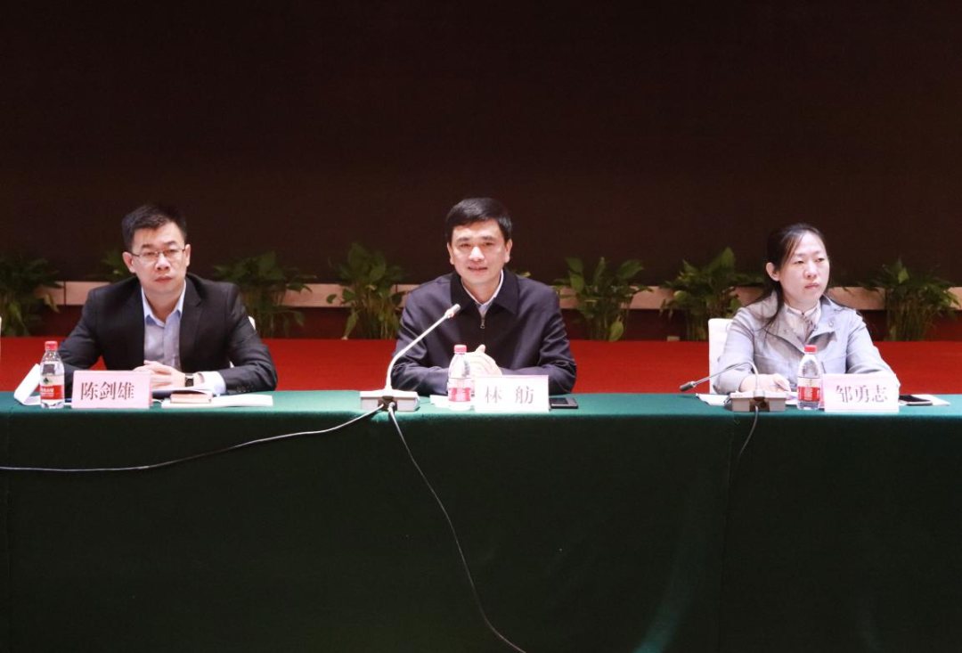 福州市委组织部举办在京榕籍学生代表座谈会