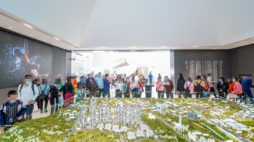 全现楼，*地铁都有！时代这8个笋盘，值得买？