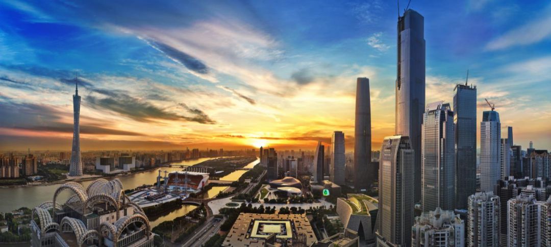 广州东新世界星辉加推76-111㎡