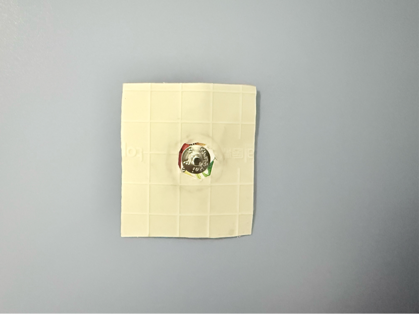 怎么撕敷料啊只需准备一张水胶体敷料，撕电极片不担心皮损了！_https://www.jmylbn.com_新闻资讯_第7张