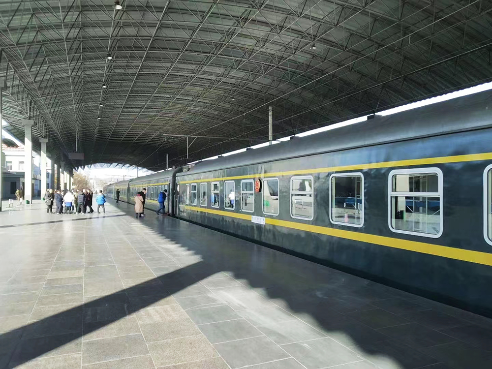 坐上火车,正式开启朝鲜之行.