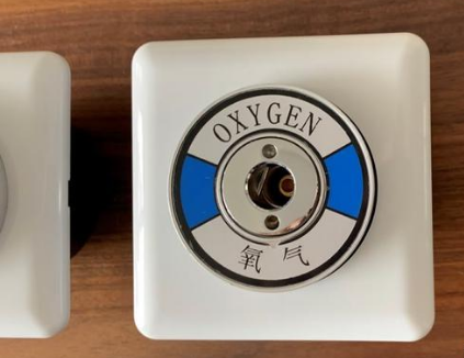 吸氧装置怎么使用“重症”高峰下一「瓶」难求？这些氧气吸入器的小知识你要知道！_https://www.jmylbn.com_新闻资讯_第9张