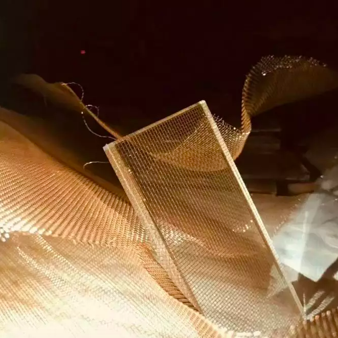 什么是夹丝玻璃？的图5