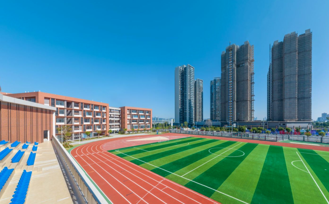 *付66万买老黄埔红盘【富力新城】，还是学府准现房