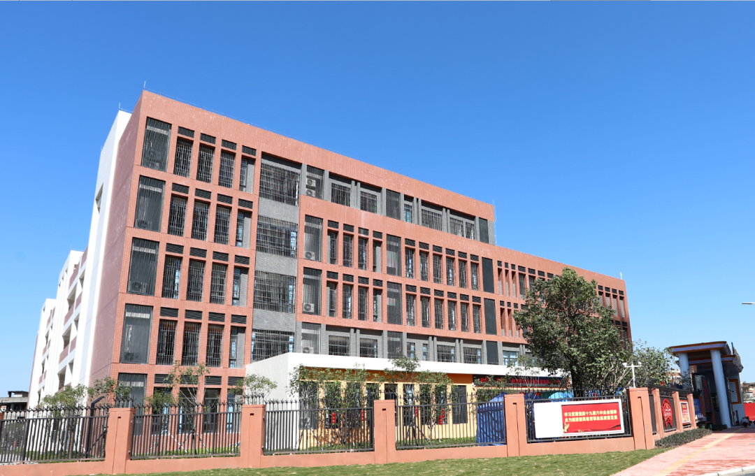 197亿！番禺*地块成交，万博版块进入价值裂变期，珠江铂世湾受益？