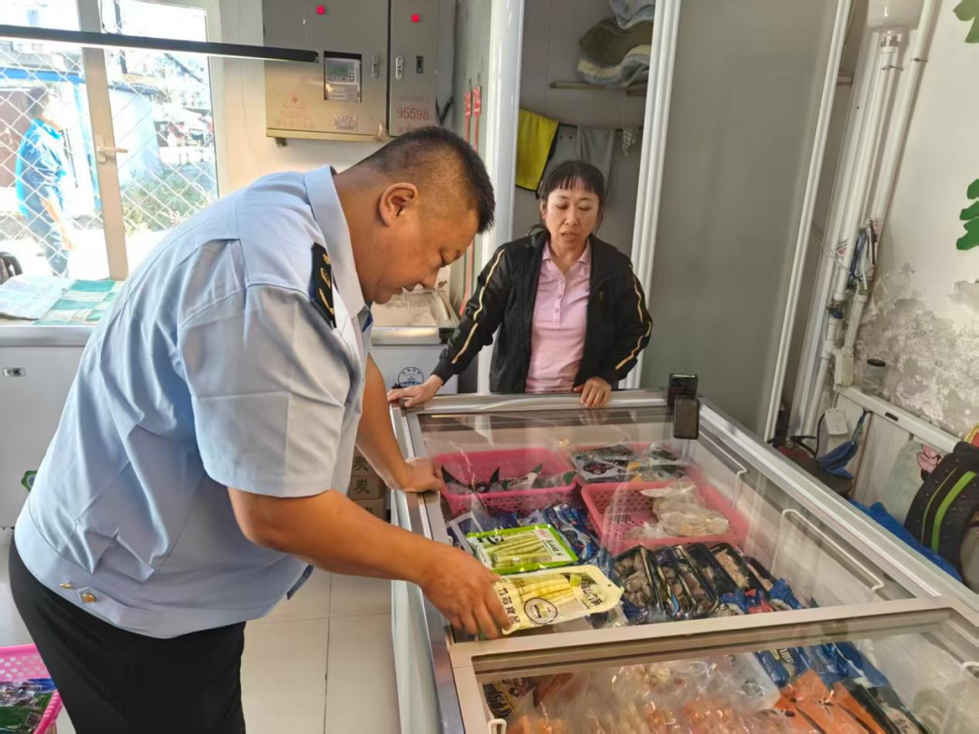 食品在国庆促销活动__国庆假日市场供给丰富