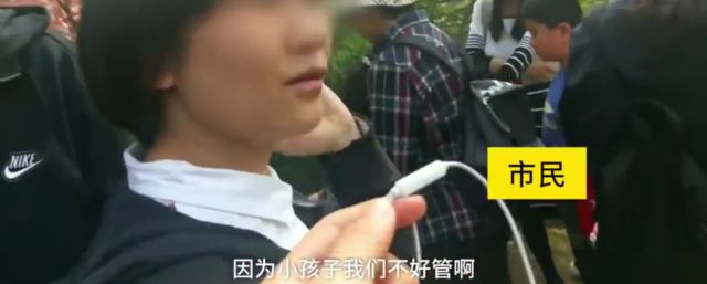 男童公車上被乘客暴摔：你媽媽不打你，這世界會打你！ 親子 第17張