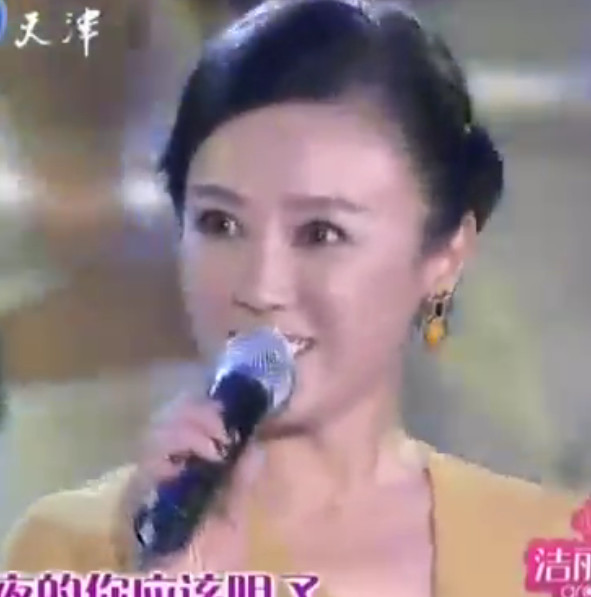 ♬最美妲己傅艺伟演唱《新不了情》,真是美醉了~