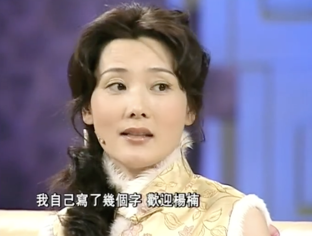 何赛飞个人简历_简历中个人业绩介绍_简历表格下载word格式 个人简历表