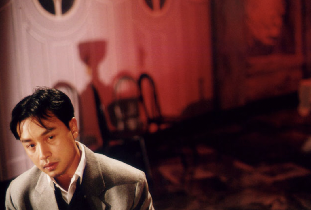 何赛飞个人简历_简历表格下载word格式 个人简历表_简历中个人业绩介绍