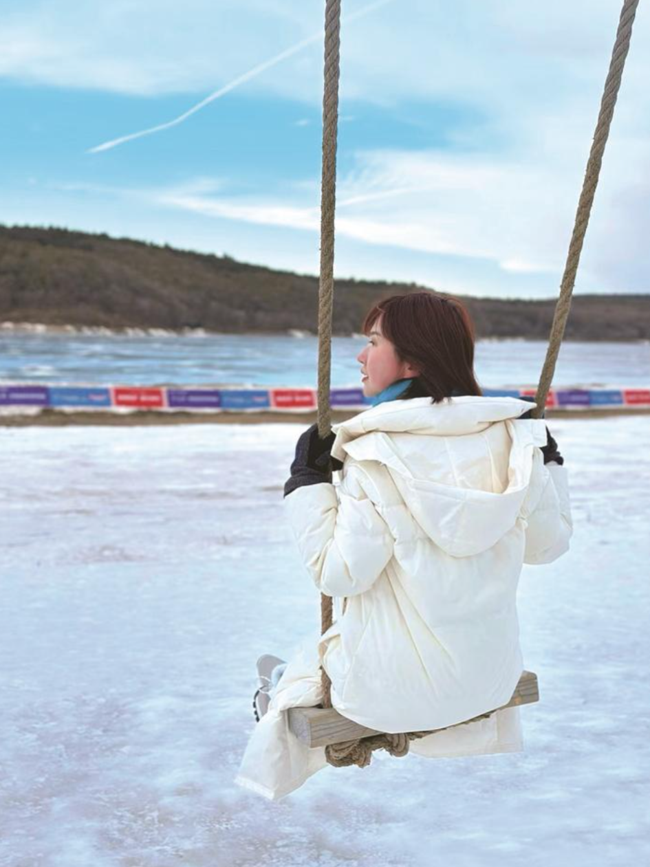 畅游净月潭来之前就听说净月潭能开车进了,于是第二天的行程从净月潭