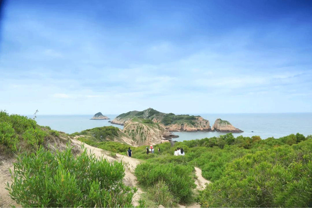 大京沙滩,吸引我的不只是你的美貌,还有椒盐鱿鱼和白灼生蚝.-网库资讯