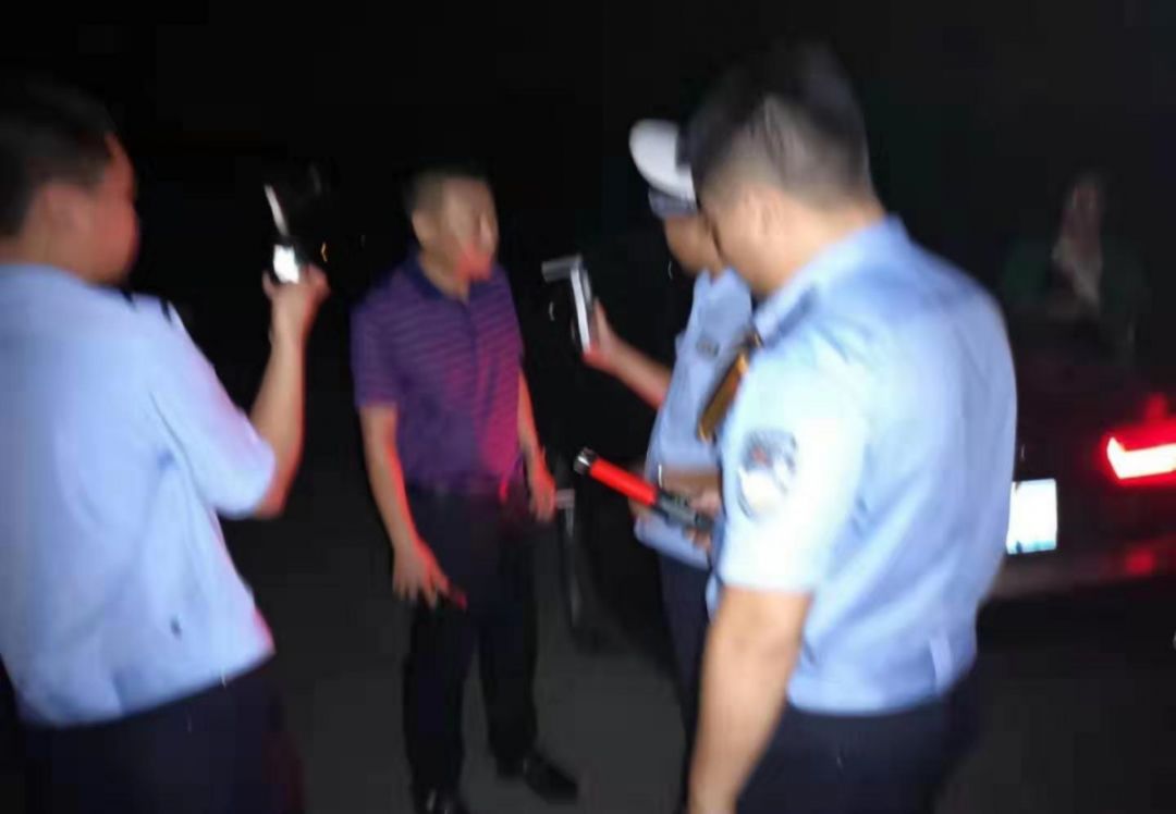 高县属于哪个市_宜州市属于什么市_斯里巴加湾市 属于哪个国家