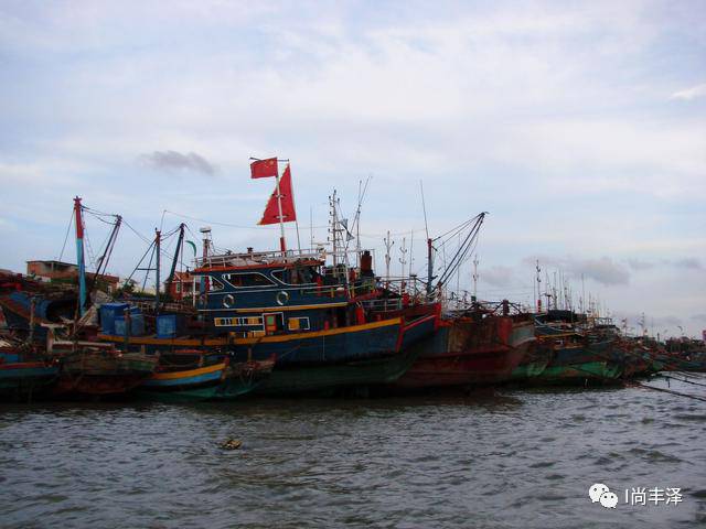 有这么一个地方,能满足你上述所有设想——蟳埔渔人码头