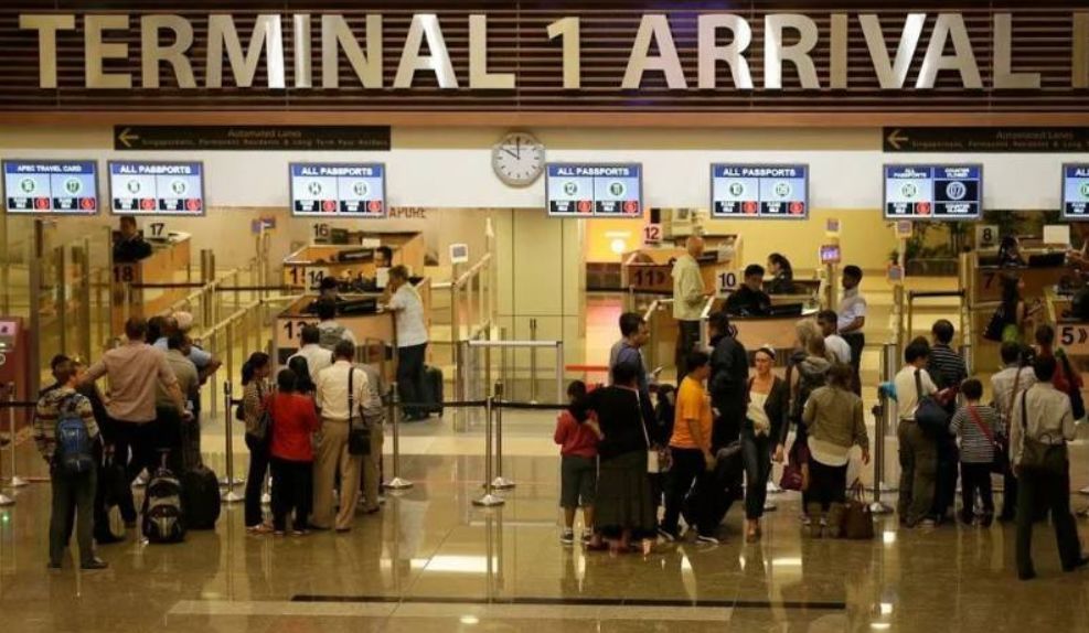 新加坡防疫升级，准证持有者或申请受影响