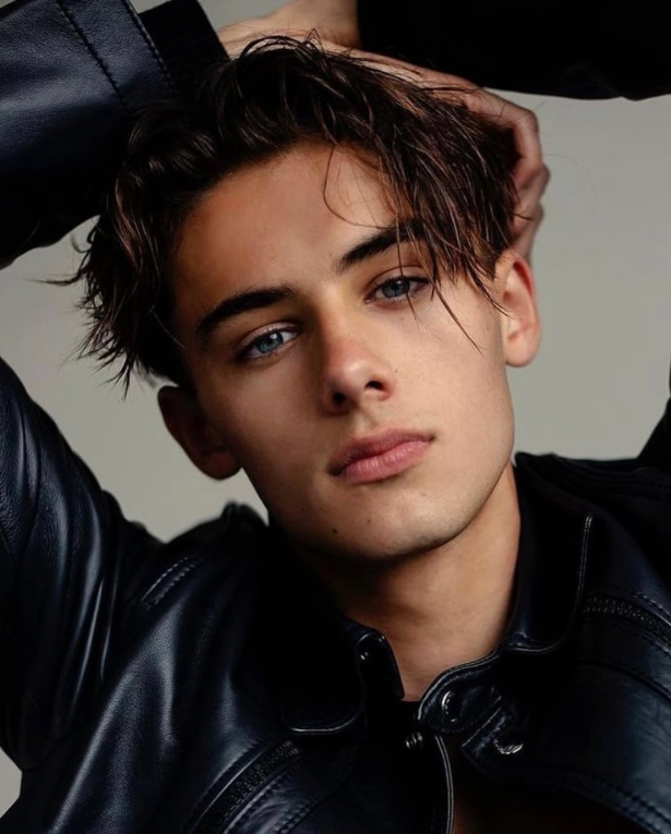 那个号称 世界第一美少年 长大了 22年6月7日北美华人网存档 看帖神器