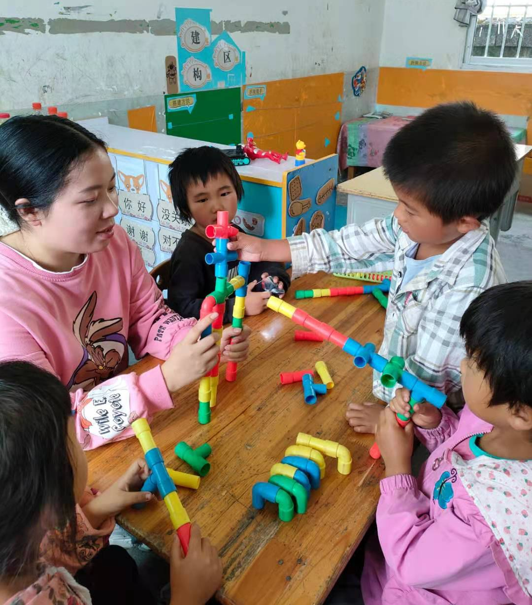 中班教案轻声细语怎么写_幼儿园轻声细语的教案_幼儿轻声细语教案