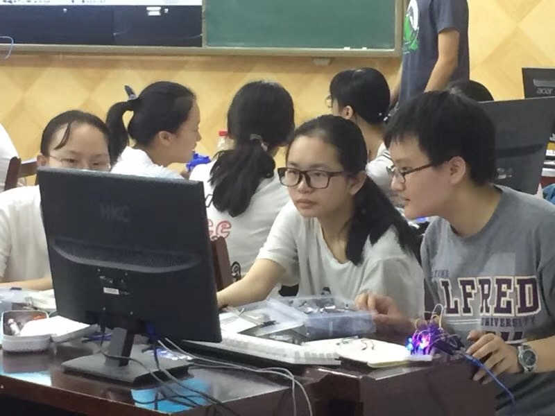 千万别让孩子上三峡大学_三峡大学孩子让上吗_三峡大学孩子让上课吗